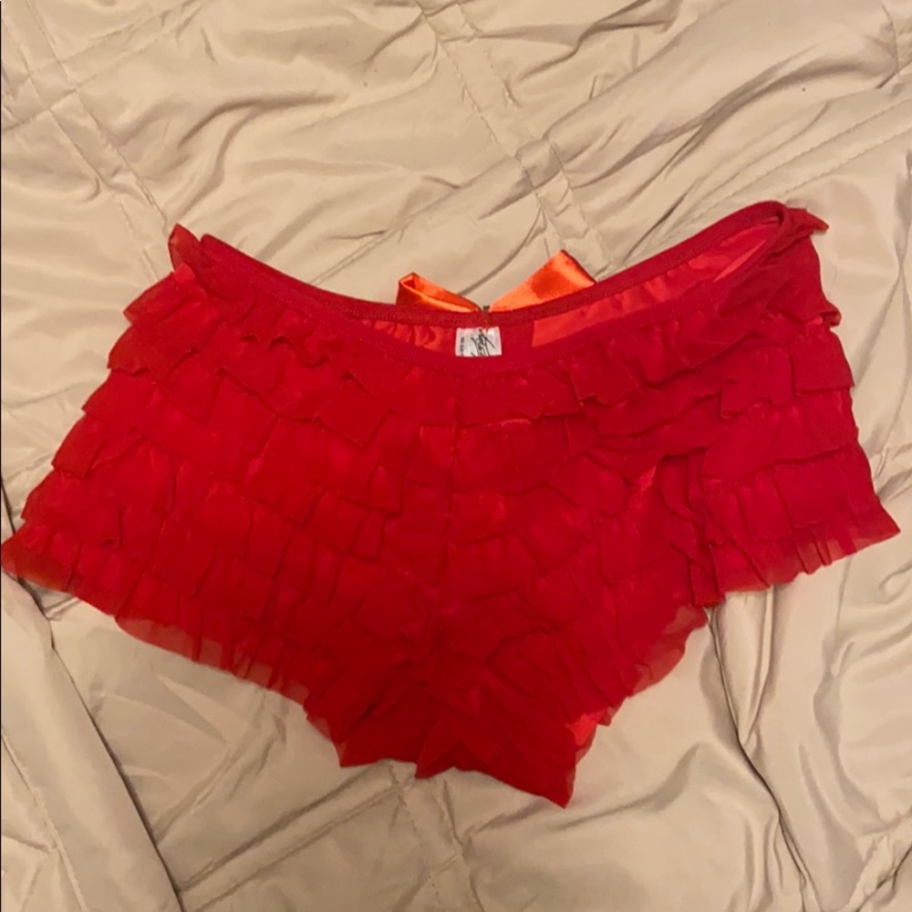 Ruffled Bottoms